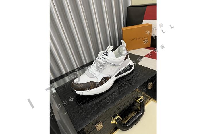 ���̺���  ���� ����Ŀ�� MYB5174-1