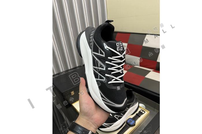 ����� ���� ����Ŀ��  MYB5947