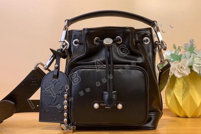 ���̺��� �뿡 ī�� ��Ŷ ũ�ν��� M13985  25/�Ż�