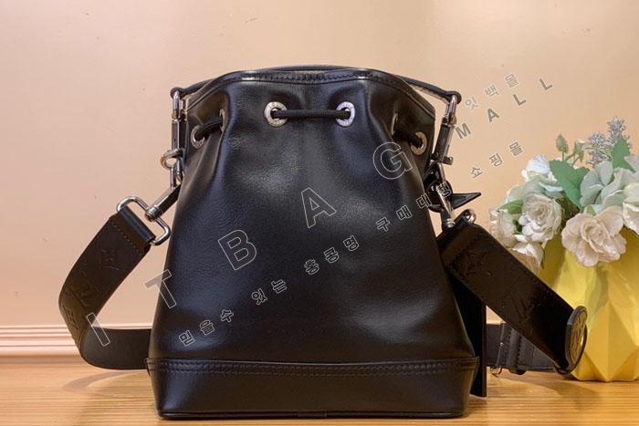 ���̺��� �뿡 ī�� ��Ŷ ũ�ν��� M13985  25/�Ż�