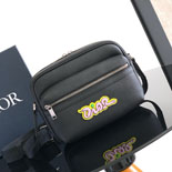 ��� Rider 2.0 DIOR AND KAWS  ���� �޽�����    DR91631    25/�Ż�