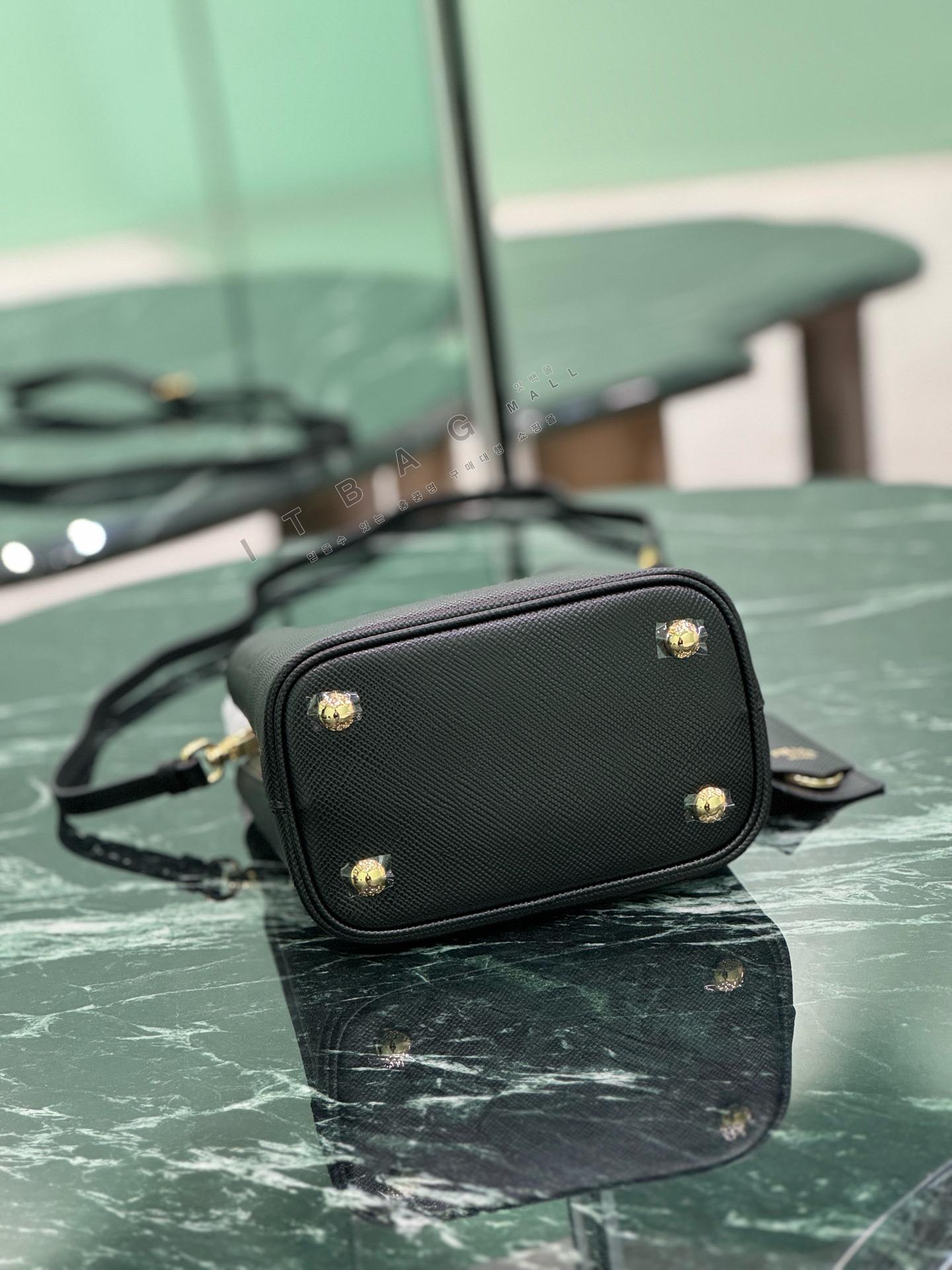 ����� �ĴϿ� ���ǾƳ� ���� �̴Ϲ� 1BA217   25/�Ż�