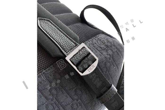 ��� Rider 2.0 DIOR AND KAWS ���� ����   DR91629    25/�Ż�