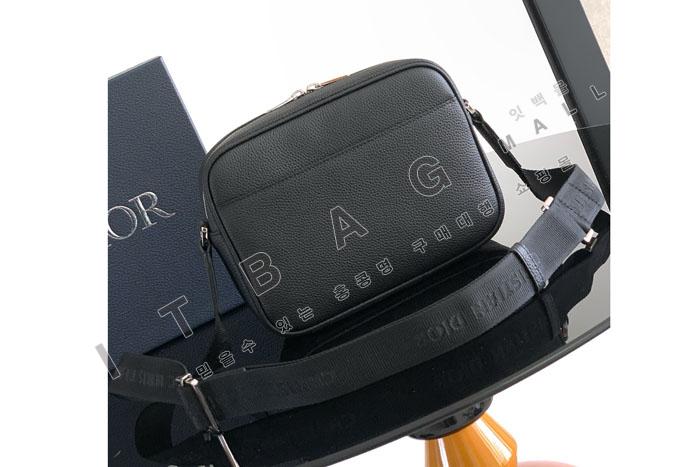 ��� Rider 2.0 DIOR AND KAWS  ���� �޽�����    DR91631    25/�Ż�