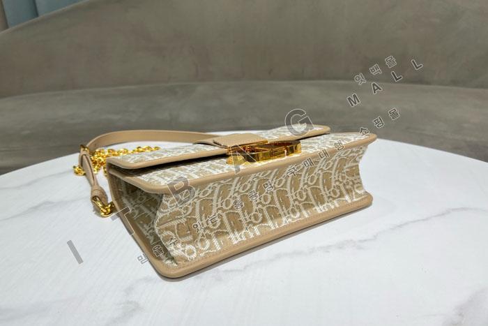 ��� 30 Montaigne ü�� ��  DR91644    25/�Ż�