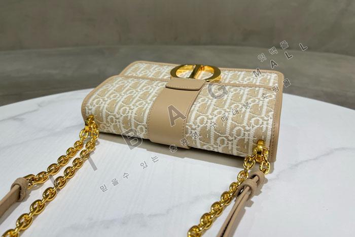 ��� 30 Montaigne ü�� ��  DR91644    25/�Ż�