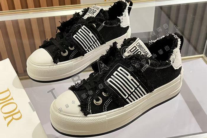 ��� Walk n  �÷��� ���� ����Ŀ�� SH5563      25/�Ż�   