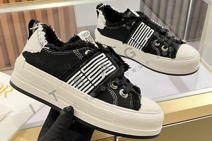 ��� Walk n  �÷��� ���� ����Ŀ�� SH5563      25/�Ż�   