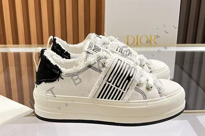 ���  Walk n  �÷��� ���� ����Ŀ�� SH5563-1      25/�Ż�   