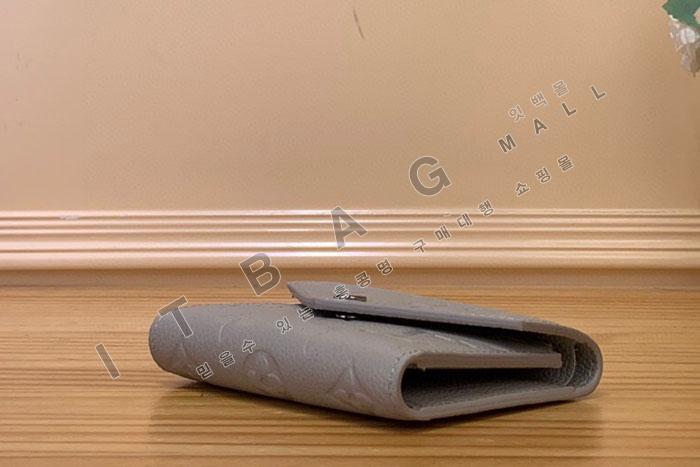 ���̺��� ���丰 ����    M13466  25/�Ż�