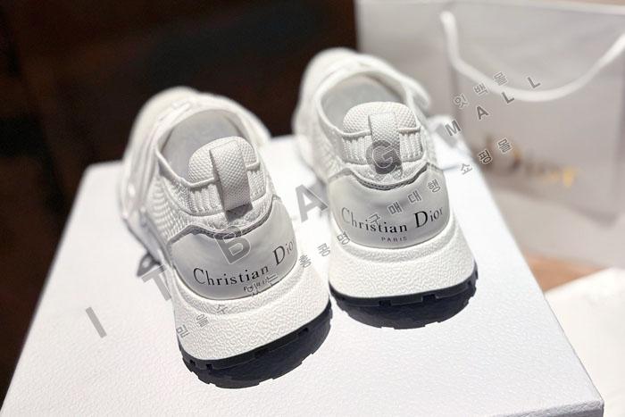 ��� Run n ���� ����Ŀ��  SH5583    25/�Ż�     