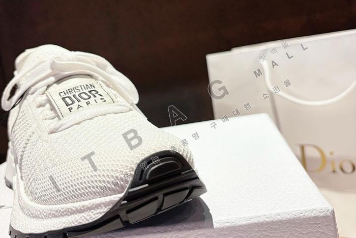 ��� Run n ���� ����Ŀ��  SH5583    25/�Ż�     