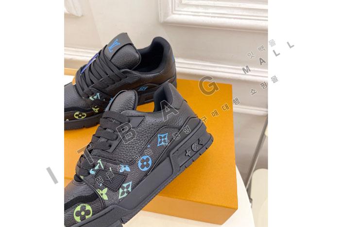 ���̺��� x TM  Ʈ���̳� ���� ����Ŀ�� SH5586  ��  25/�Ż�  