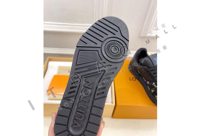 ���̺��� x TM  Ʈ���̳� ���� ����Ŀ�� SH5586  ��  25/�Ż�  