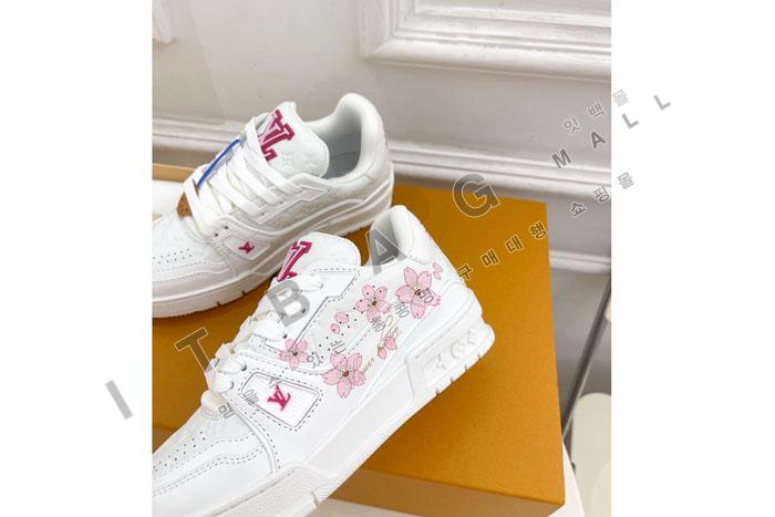 ���̺��� x TM  Ʈ���̳� ���� ����Ŀ�� SH5589  ��  25/�Ż�  