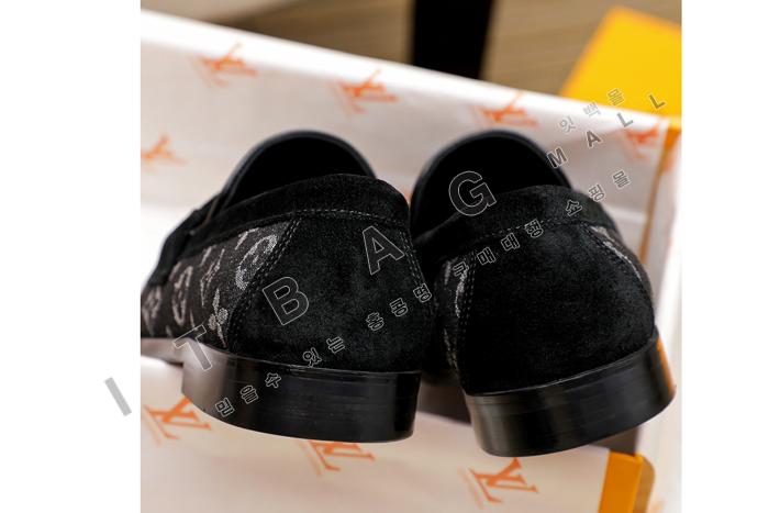 ���̺���  ���� ���� MYB1615