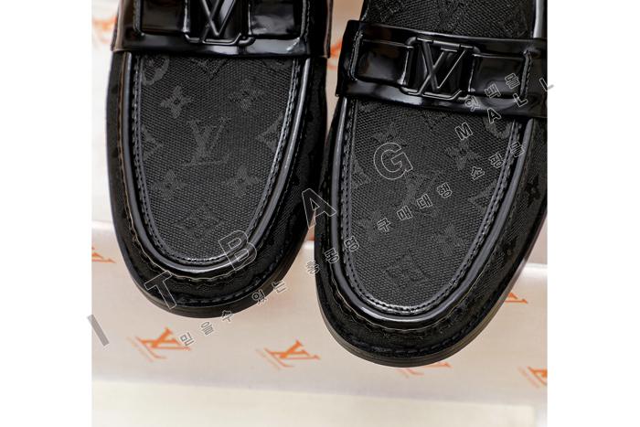 ���̺���  ���� ���� MYB1616