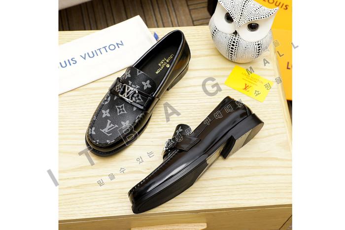 ���̺���  ���� ���� MYB1618