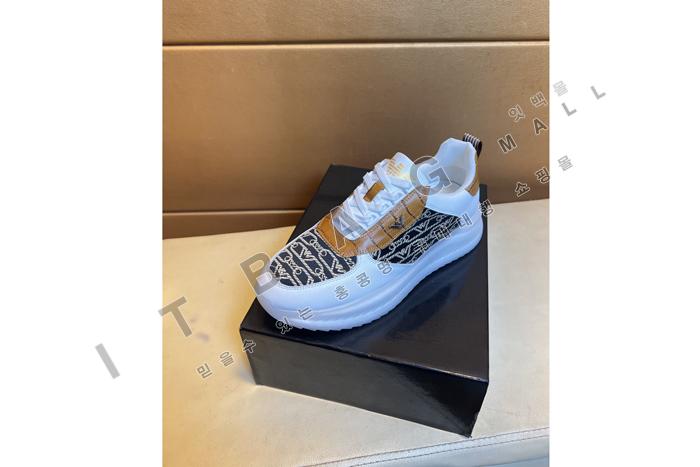 �˸���  ���� ����Ŀ��  MYB3165