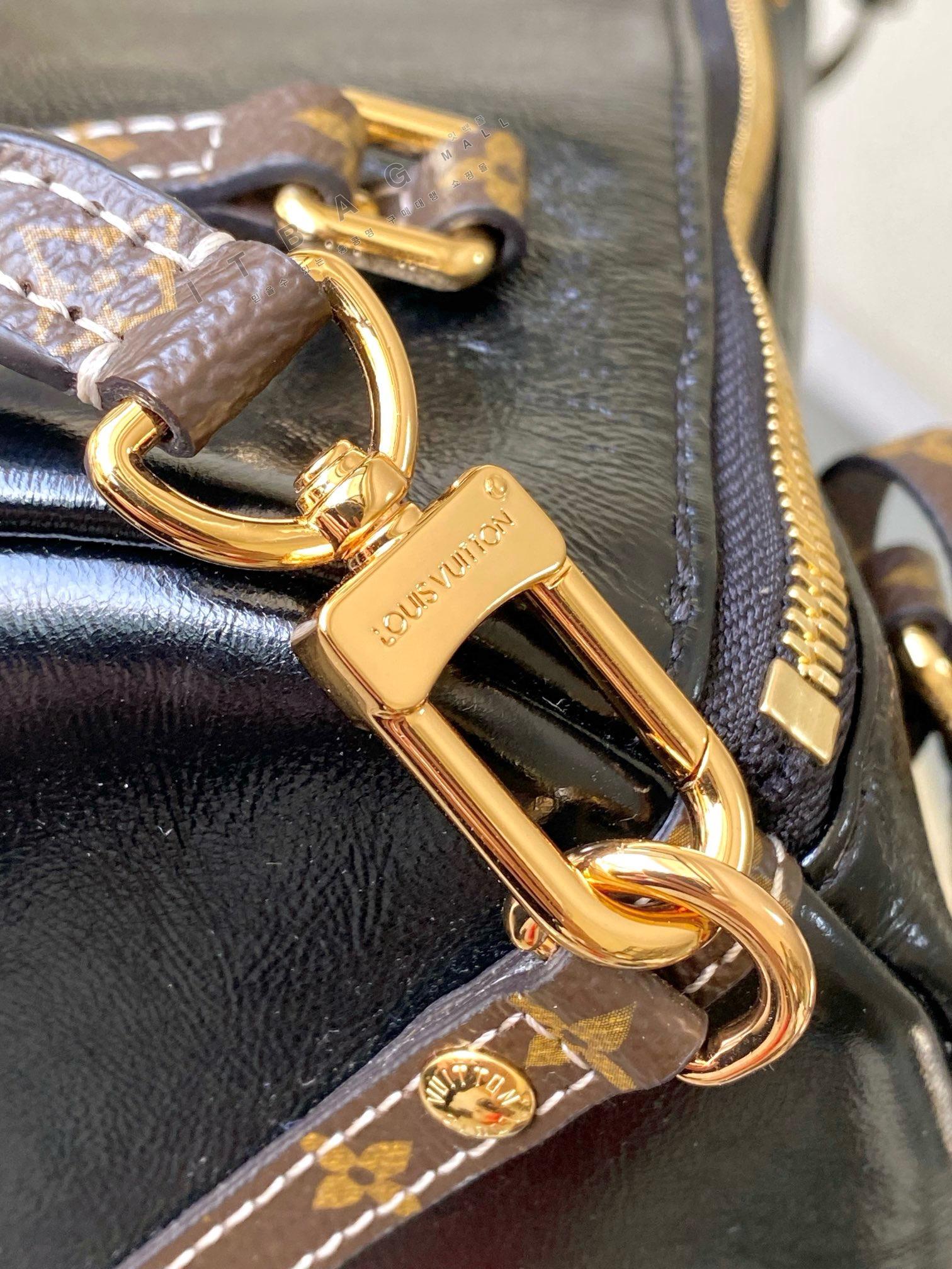 ���̺��� ũ�ν���  M13668   25/�Ż�