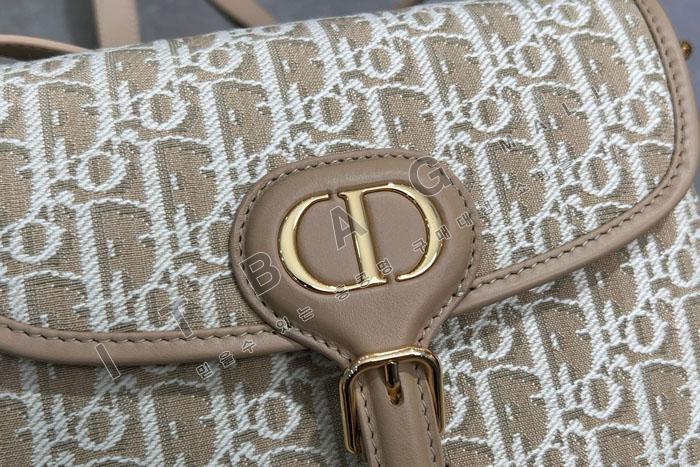 ��� �ٺ� �̵����  DR09428   25/�Ż�