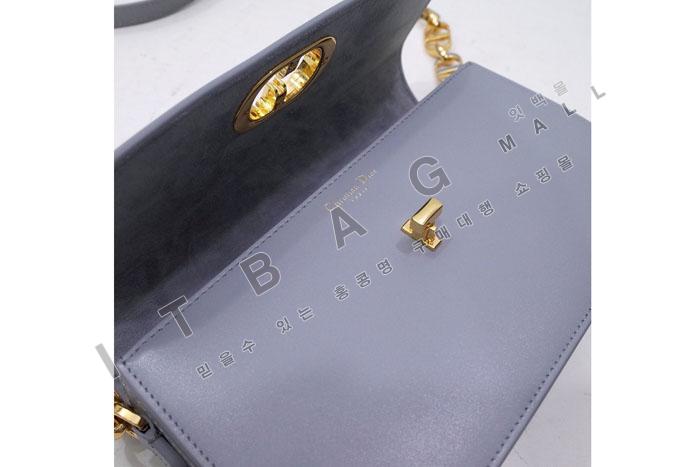 ��� 30 Montaigne Avenue ��  DR09432   25/�Ż�