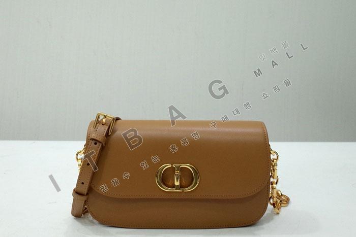 ��� 30 Montaigne Avenue ��  DR09432-1   25/�Ż�