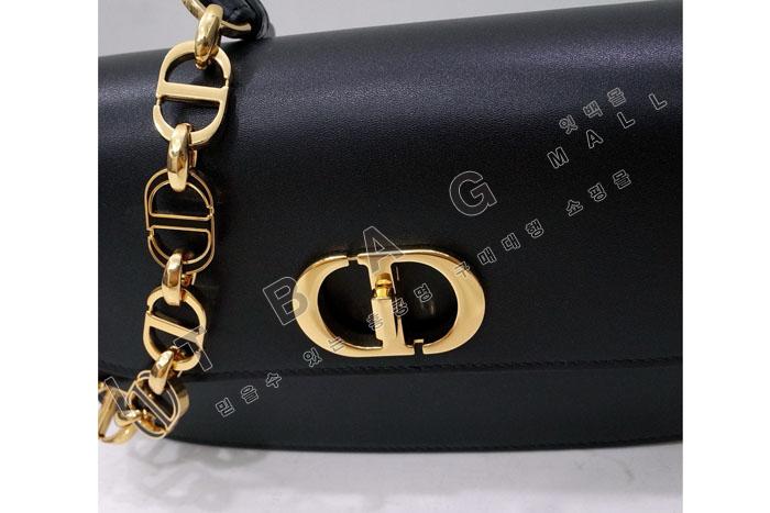 ��� 30 Montaigne Avenue ��  DR09432-4   25/�Ż�
