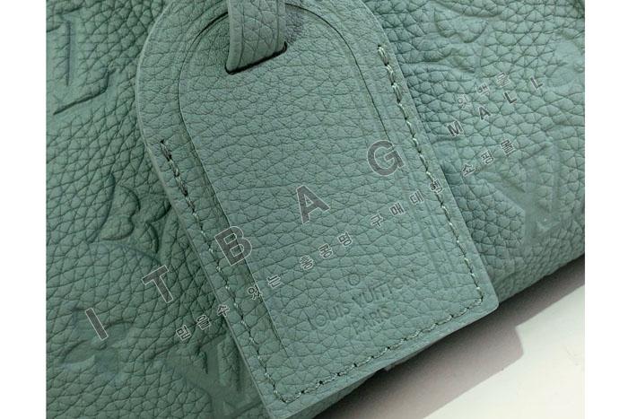 ���̺��� Ű�� �ݵѸ��� 25  M13866    24/�Ż� 