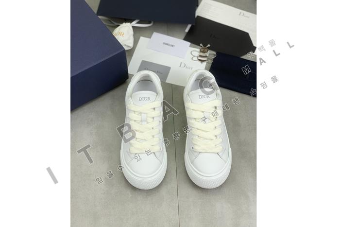 ��� B33 ����Ŀ�� YF1352-3  ��  ��������