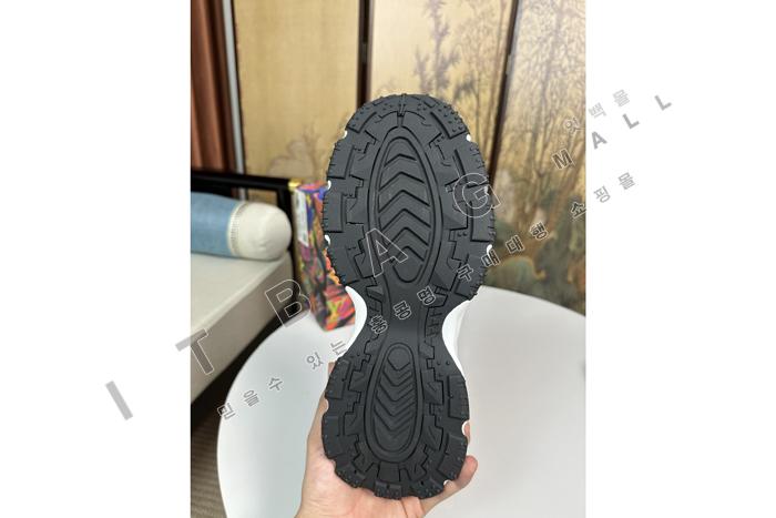 ���̺���  ���� ����Ŀ��  MYB1359
