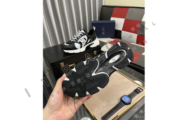 ��� Chrono ����Ŀ�� MYB9320     ��������