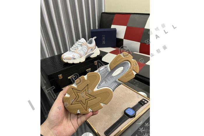 ��� Chrono ����Ŀ�� MYB9320-4     ��������