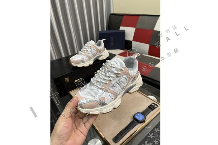 ��� Chrono ����Ŀ�� MYB9320-4     ��������