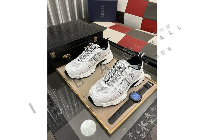 ��� Chrono ����Ŀ�� MYB9320-3     ��������