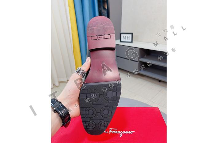 �䷹����   ����  ����  MYB9322