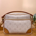 ���̺��� �� ũ�ν��� M14682   25/�Ż�