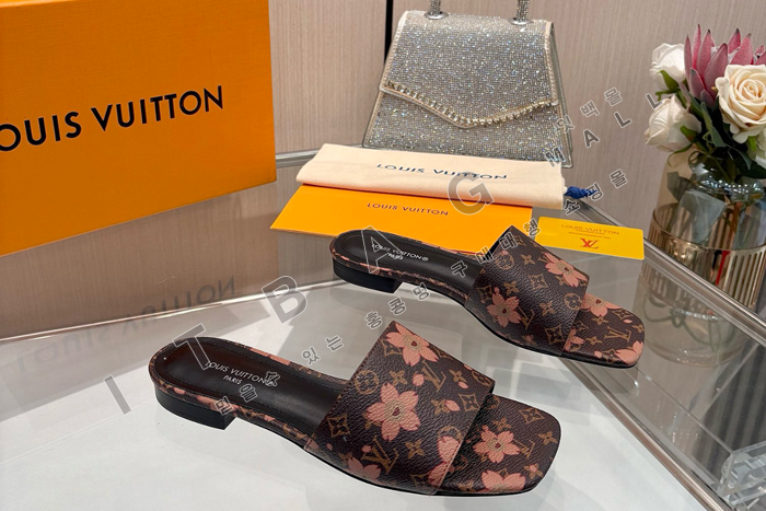 ���̺���  ����  SH5672   25/�Ż�   2��������