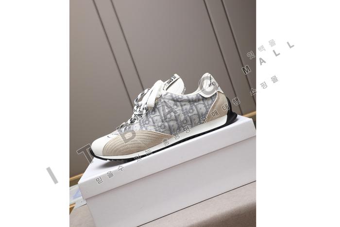 ���  D-Sketch ���� ����Ŀ��  MYB6815