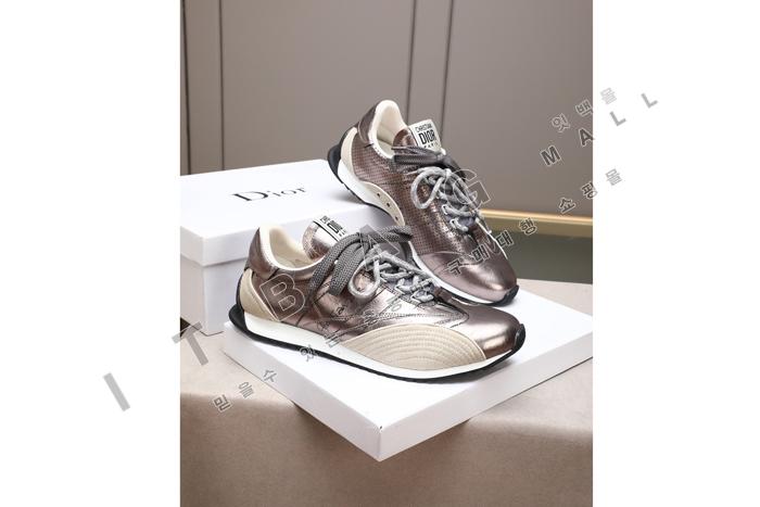 ���  D-Sketch ���� ����Ŀ��   MYB6816