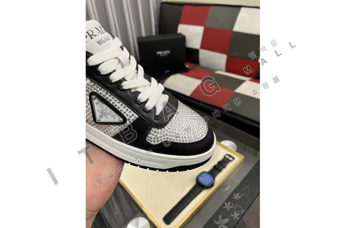 �����  ���� ����Ŀ��  MYB6817-1