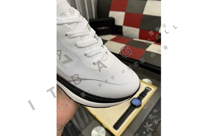 �˸���  ���� ����Ŀ�� MYB6819-3
