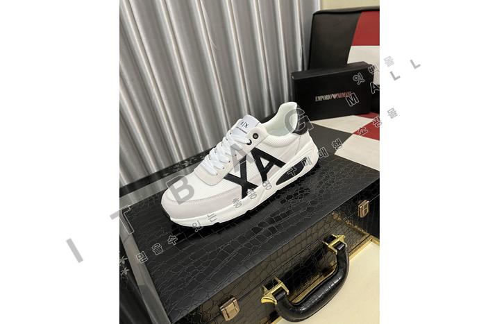 �˸���  ���� ����Ŀ�� MYB6820