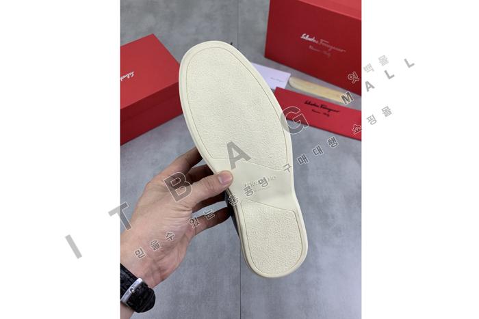�䷹���� ���� ����  MYB6821