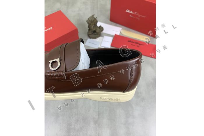 �䷹����  ���� ����  MYB6822