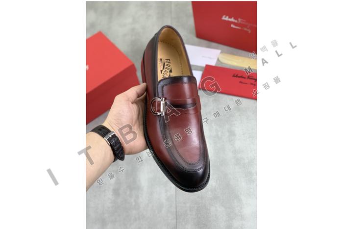 �䷹����  ���� ���� MYB6825 