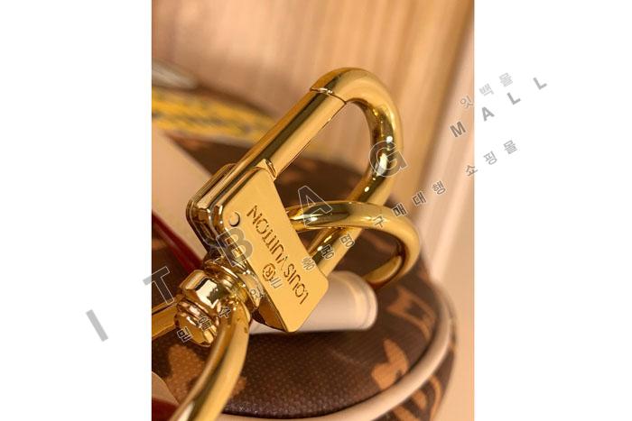 ���̺��� Ű�� �ݵѸ��� 45    M15042  24/�Ż�