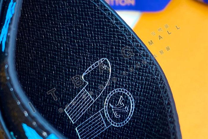 ���̺��� x TM  ��Ŭ���� ī�� ���̽�  M13911   25/�Ż�