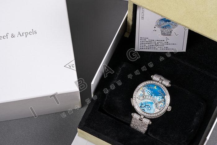 �� Ŭ���� ���̵� ���� �� �� �ڸ� �̺� ��ġ  HT60165