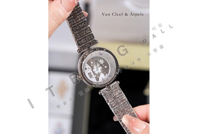 �� Ŭ���� ���̵� ���� �� �� �ڸ� �̺� ��ġ  HT60165